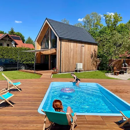 Caloroczny Dom Wypoczynkowy Ostróda Exterior foto